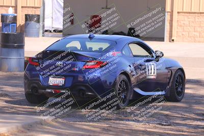 media/Sep-14-2025-Speed Ventures (Sun) [[b2951cd086]]/Around the Pits/